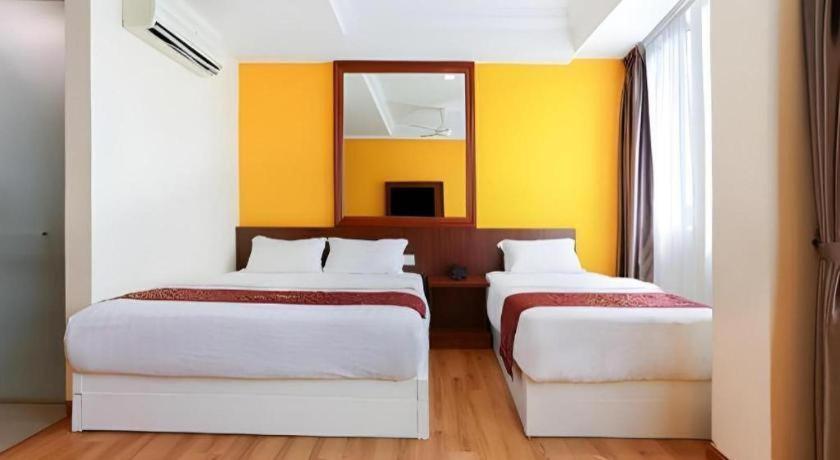 Oyo 90892 L&E Hotel Seremban Dış mekan fotoğraf